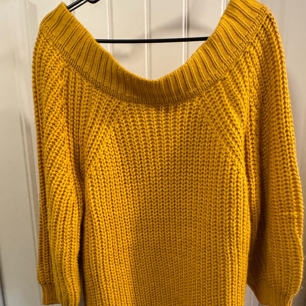 Women's M Mustard Chunky Sweater